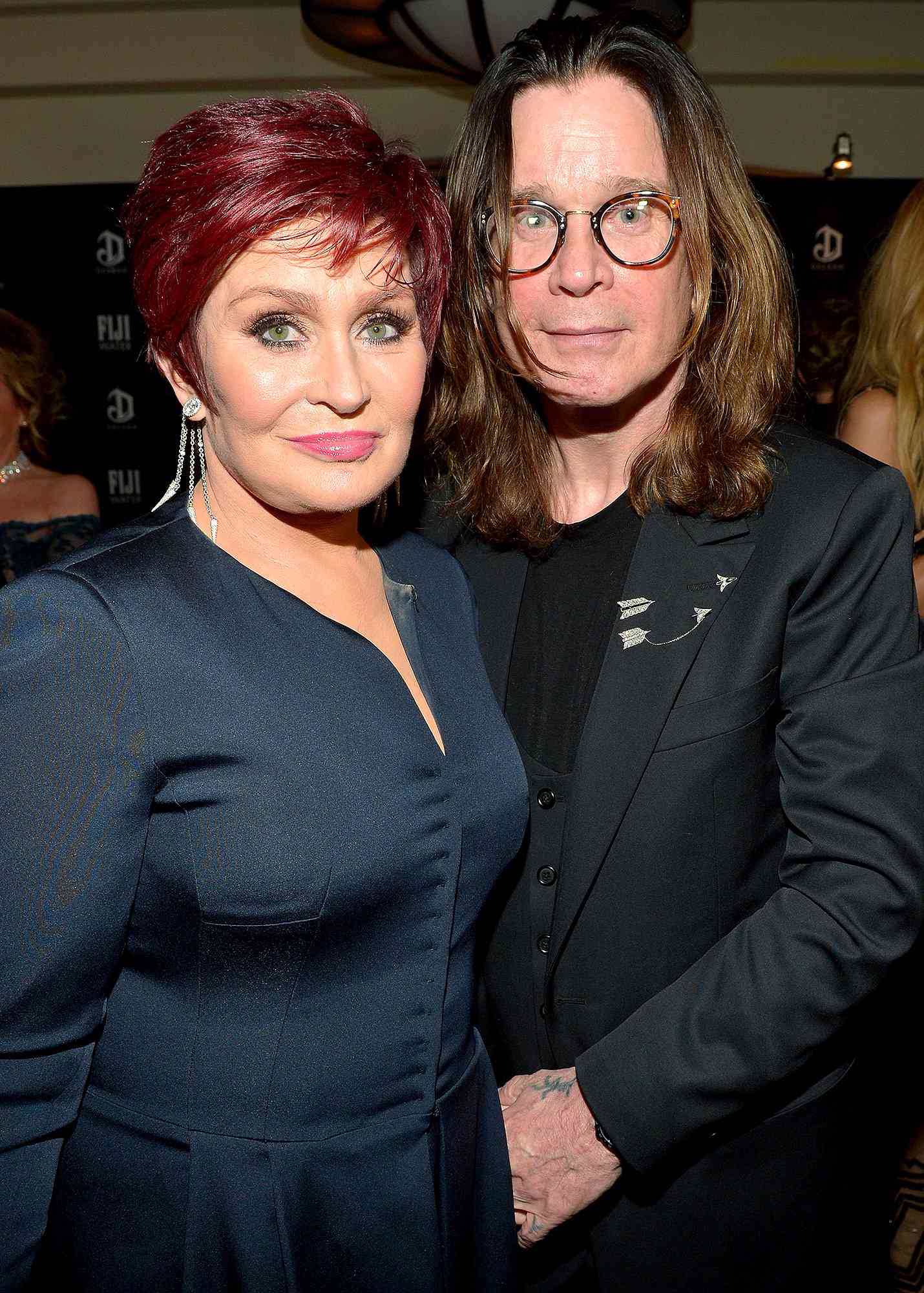    Ozzy Osbourne med sexig, Fru Sharon Osbourne 