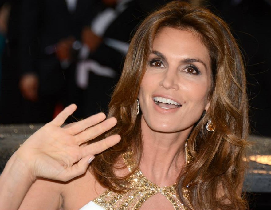 We Love This Unretouched Photo Of Cindy Crawford Hellogiggles