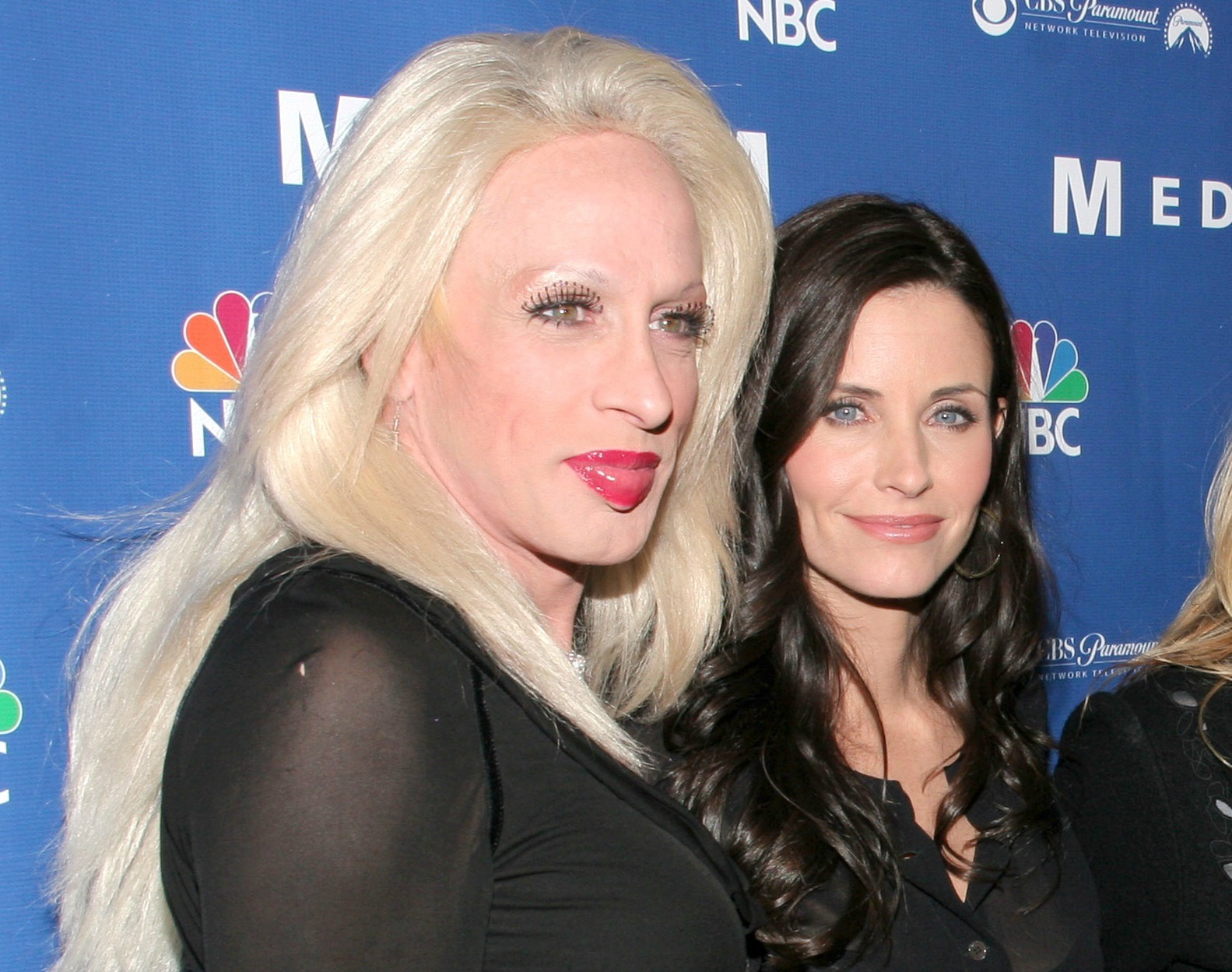 Courtney Cox Paid Tribute To Alexis Arquette With This Heartbreaking Message Hellogiggles