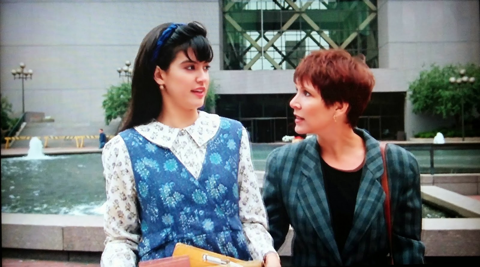 Remembering One Of Carrie Fisher S Most Kickass Friendshipgoals Roles As Janie In Drop Dead Fred Hellogiggles