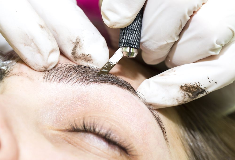 This Is What Microblading Your Eyebrows Is Really Like Hellogiggles