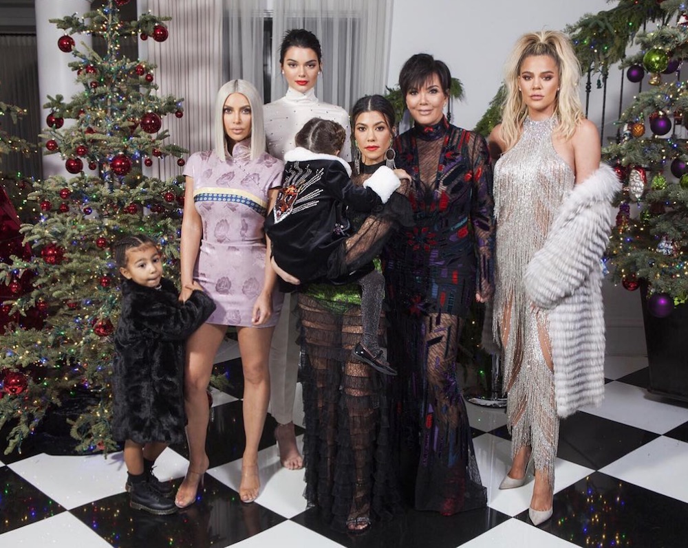 Kourtney Kardashian Comments On Kylie Jenner Missing From The Family Christmas Picture Hellogiggles
