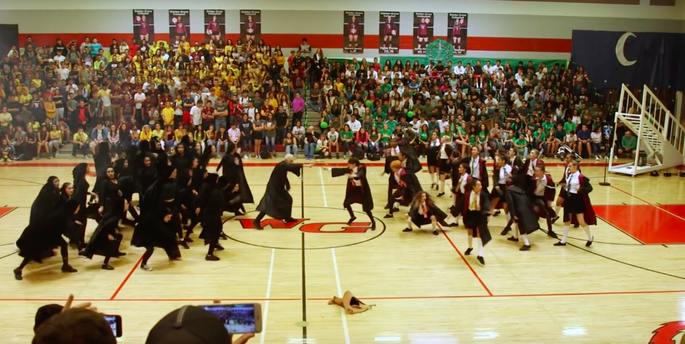 Arizona High School Went Viral For Harry Potter Homecoming Assembly Hellogiggles