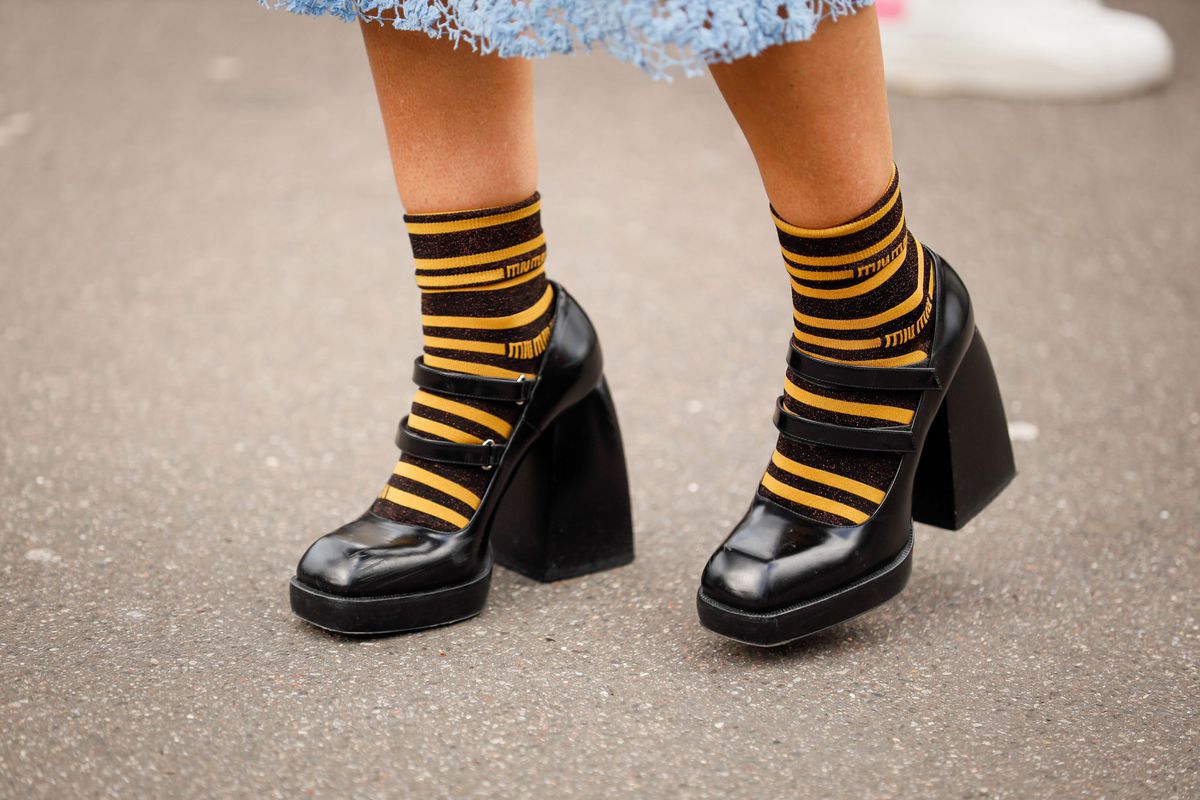 These '90s Shoe Trends Have Returned 