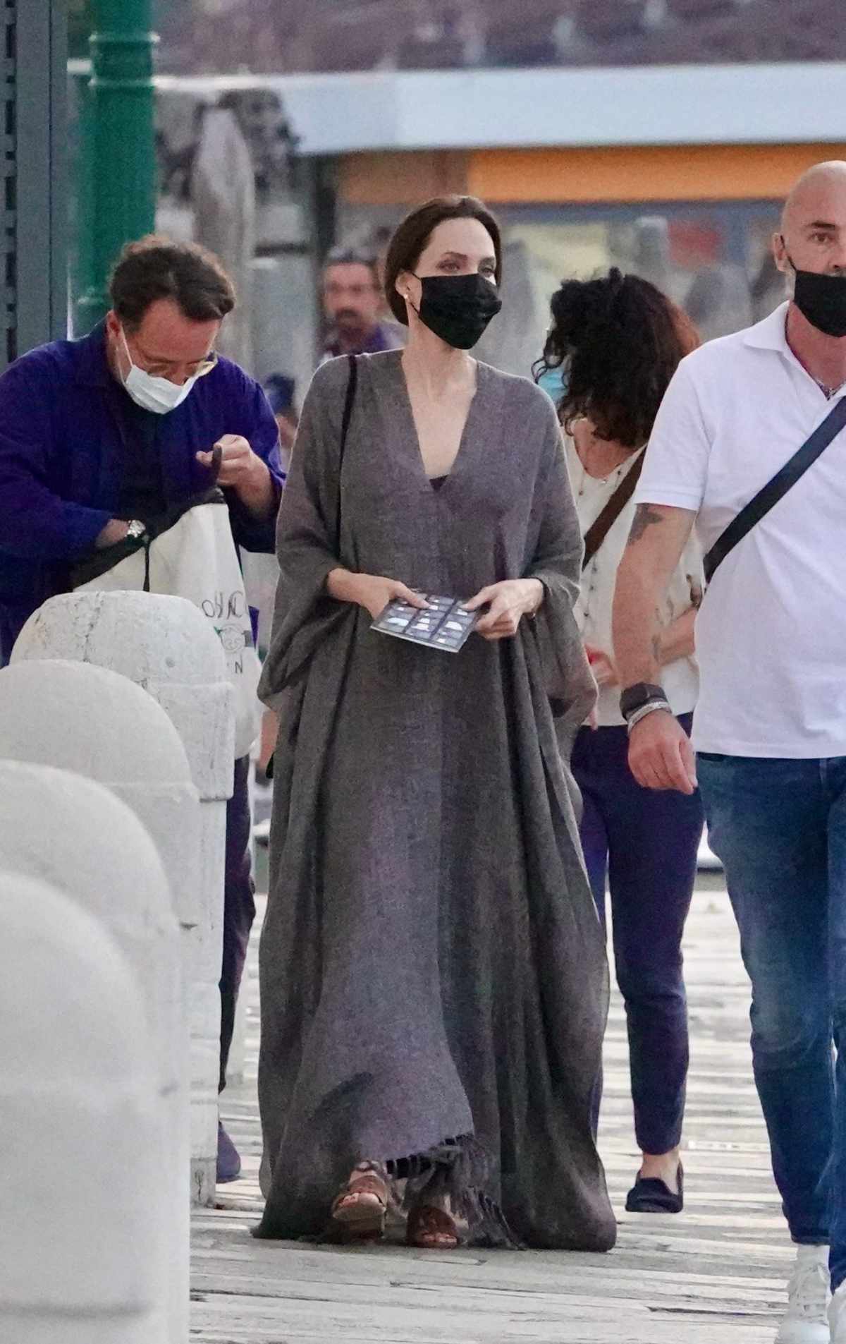 Angelina Jolie Wore A Caftan On Vacation In Italy Instyle