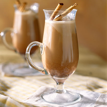 https://static.onecms.io/wp-content/uploads/sites/19/1999/12/10/iced-cappuccino-sl-257510-x.jpg
