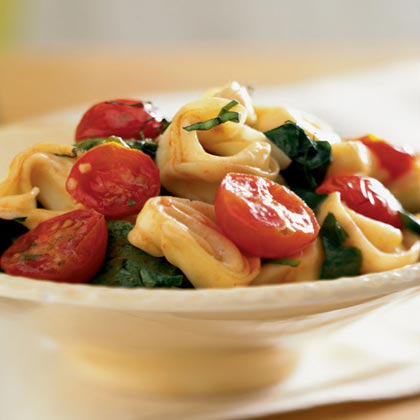 Tortellini with Spinach and Cherry Tomatoes Recipe | MyRecipes