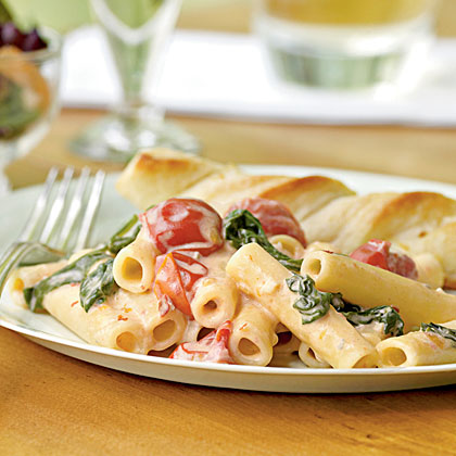 Ziti & Spinach, Cherry Tomatoes, & Gorgonzola Sauce Recipe | MyRecipes