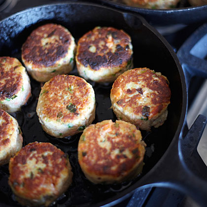 Crispy Salmon Potato Cakes with Creamy Yogurt Sauce (Gluten-Free!) - YouTube