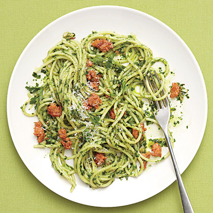 Spaghetti With Parsley Pesto And Sausage Recipe Myrecipes