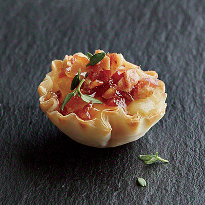 https://static.onecms.io/wp-content/uploads/sites/19/2014/09/23/bacon-phyllo-cups-ck-x.jpg