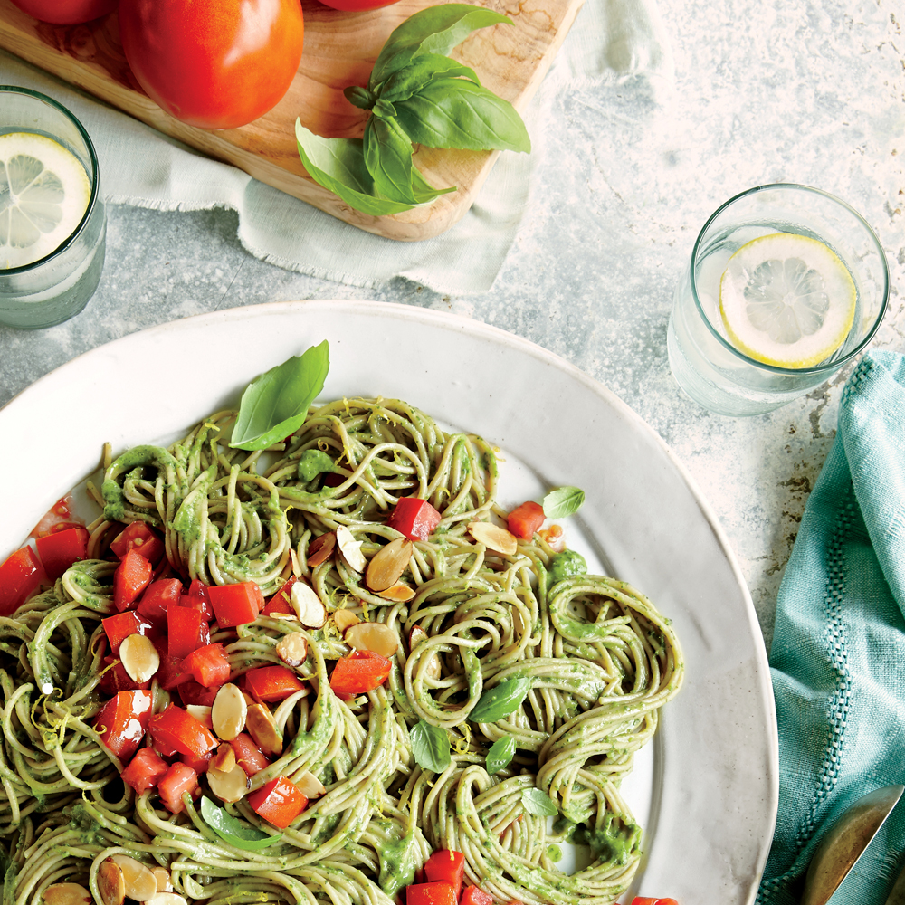 Spaghetti with Spinach-Avocado Sauce Recipe | MyRecipes