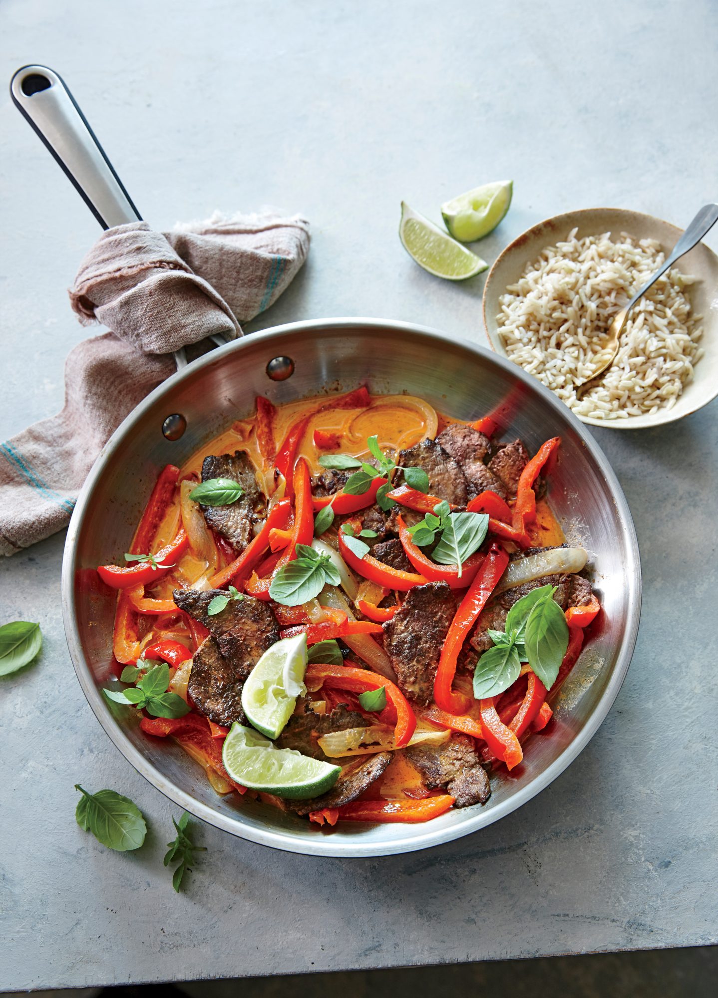 Army Færøerne Disse Spicy Thai Red Curry Beef Recipe | MyRecipes