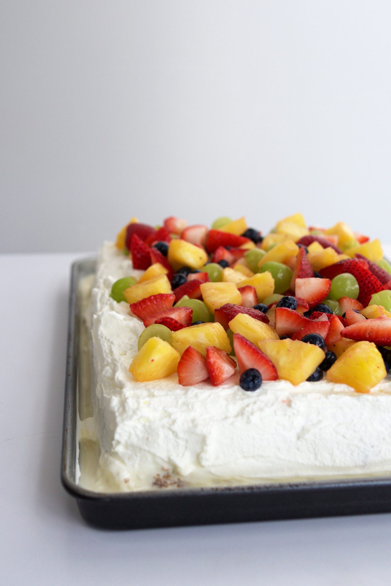 Premium Berry Watermelon Cake | Fruit cake design, Cake made of fruit, Fruit  birthday cake