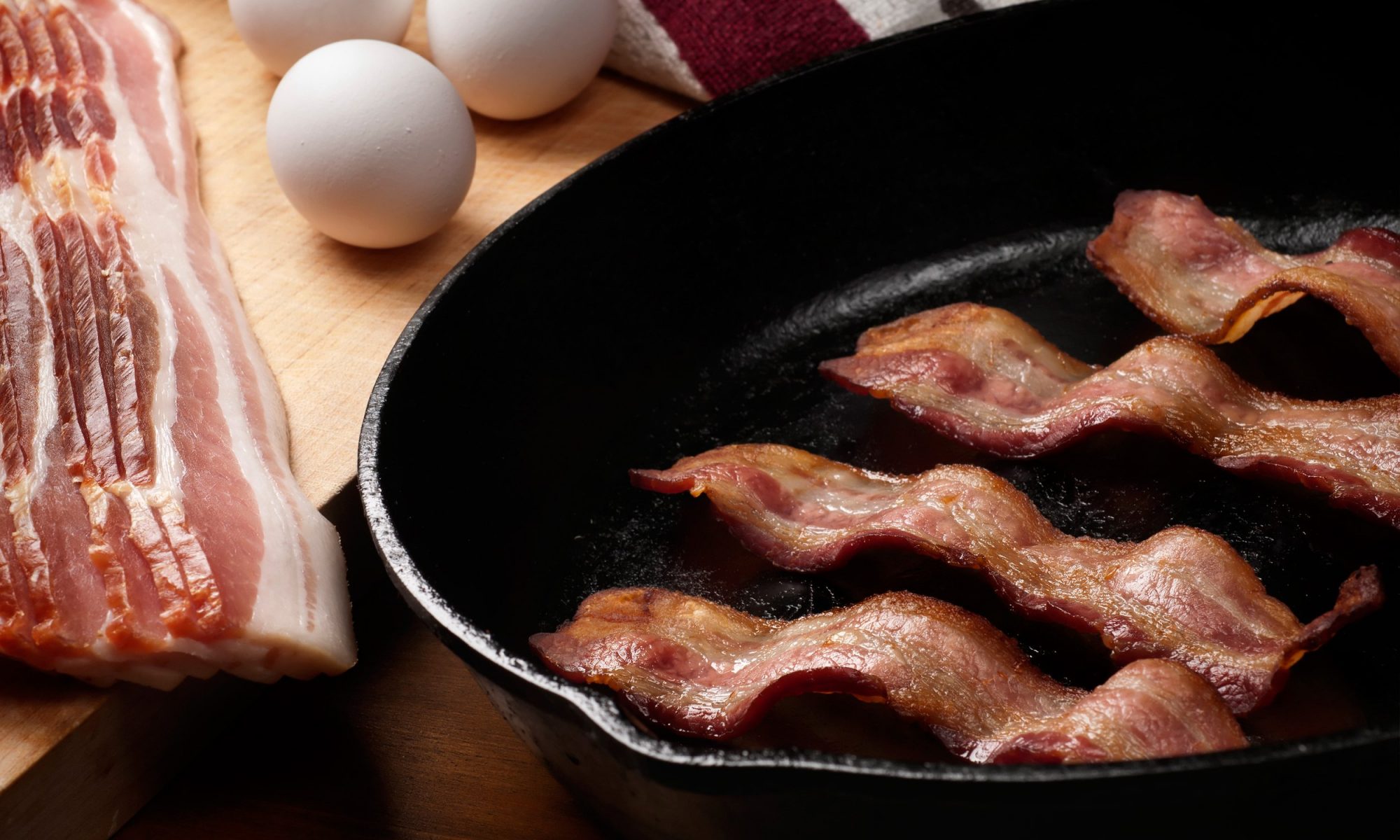 How Long Can Bacon Be Left Out?