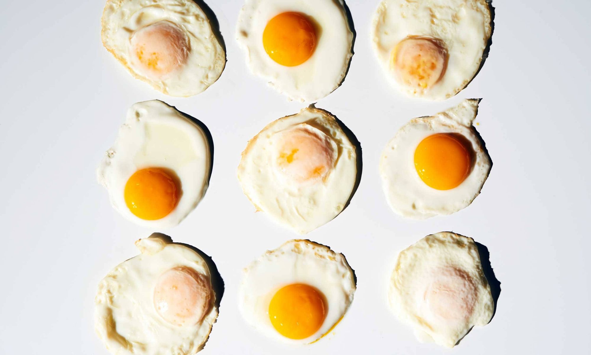 How to Make Sunny-Side Up Eggs for a Crowd