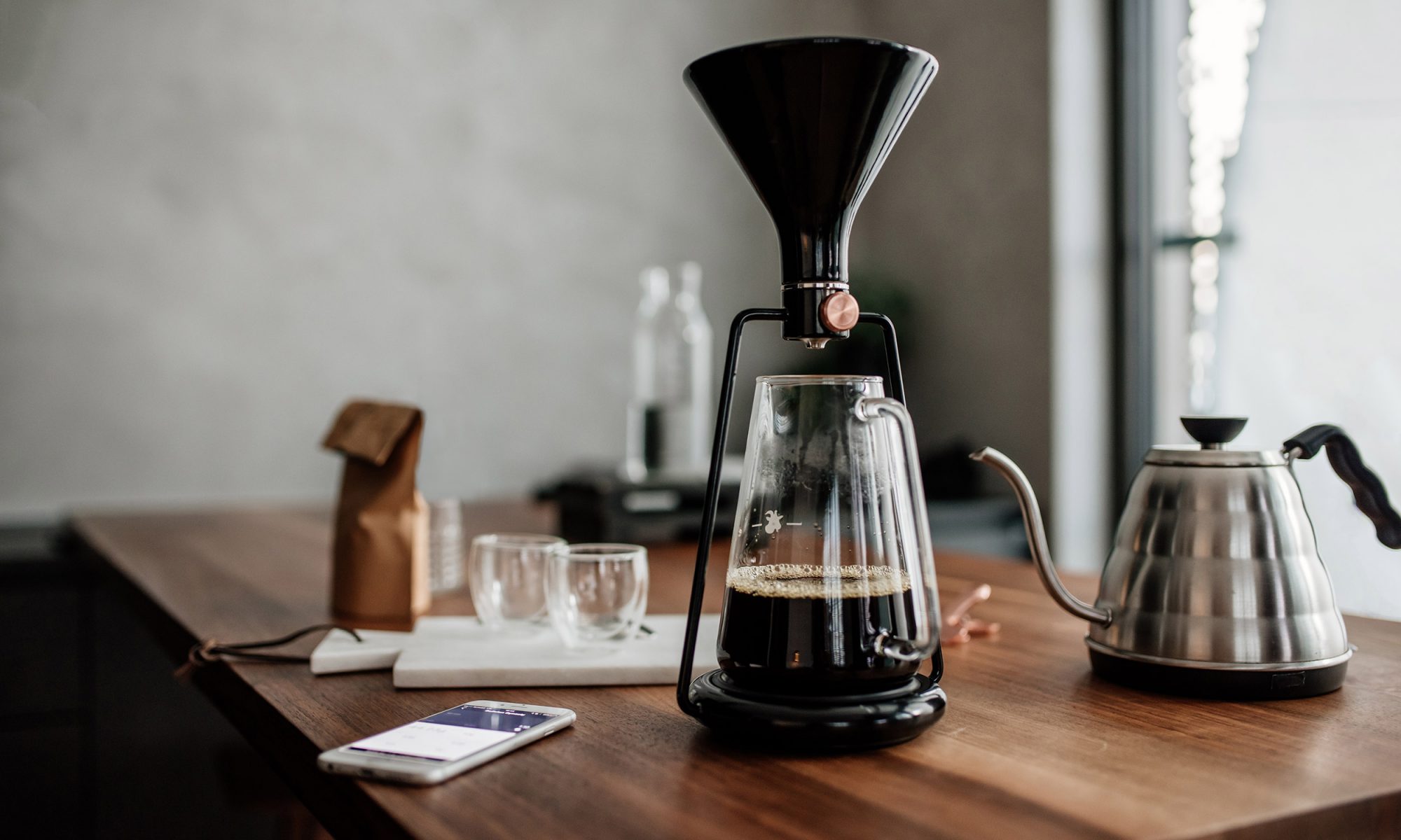 Review: Pour-Over Coffee Makers vs. French Press Coffee Makers