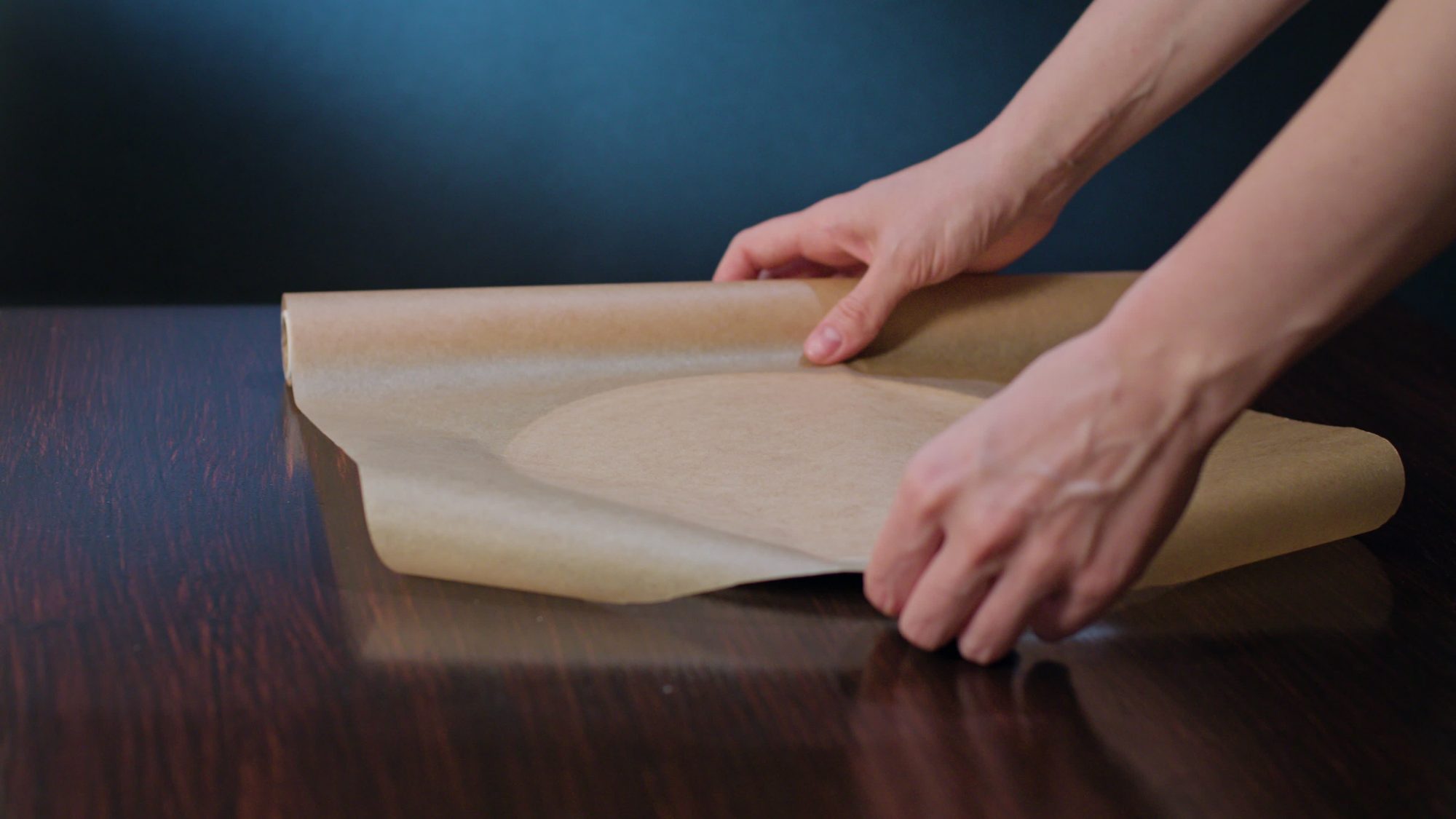 The Easiest Way to Make a Parchment Paper Circle
