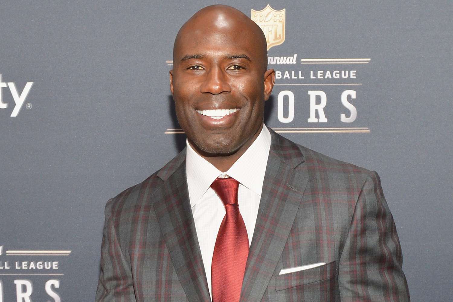 The 50-year old son of father (?) and mother(?) Terrell Davis in 2023 photo. Terrell Davis earned a  million dollar salary - leaving the net worth at  million in 2023