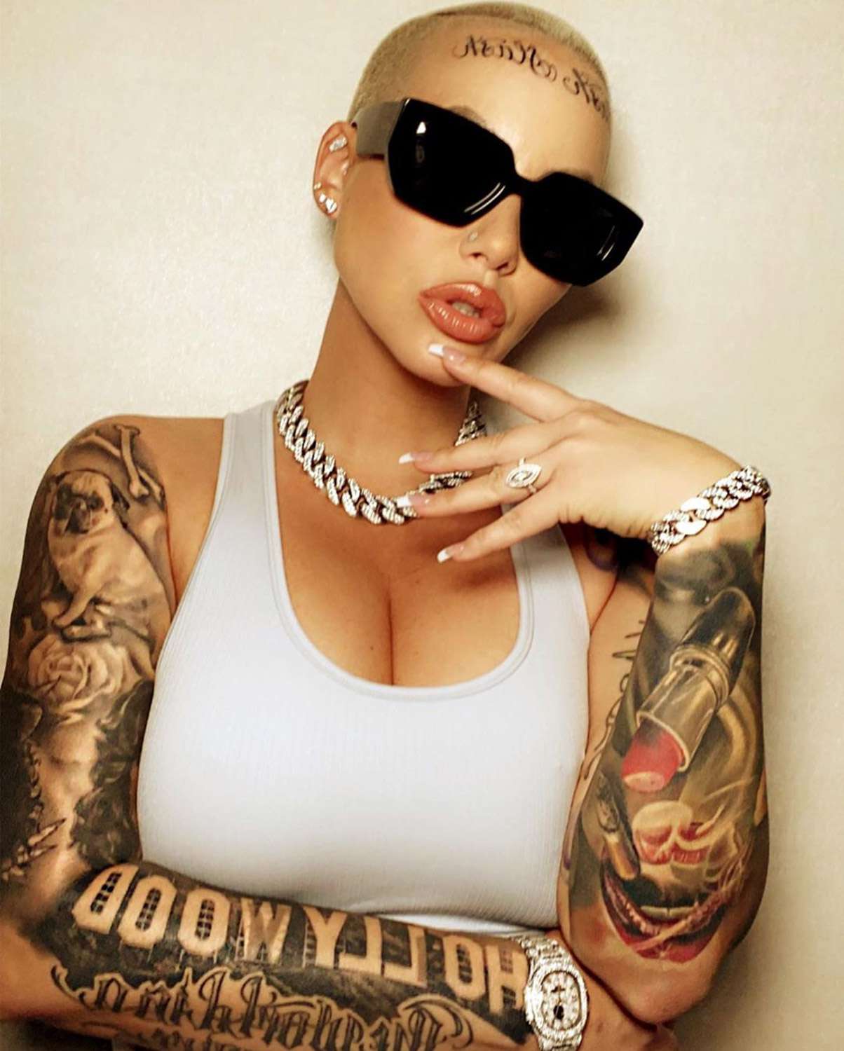 What is amber rose snapchat name