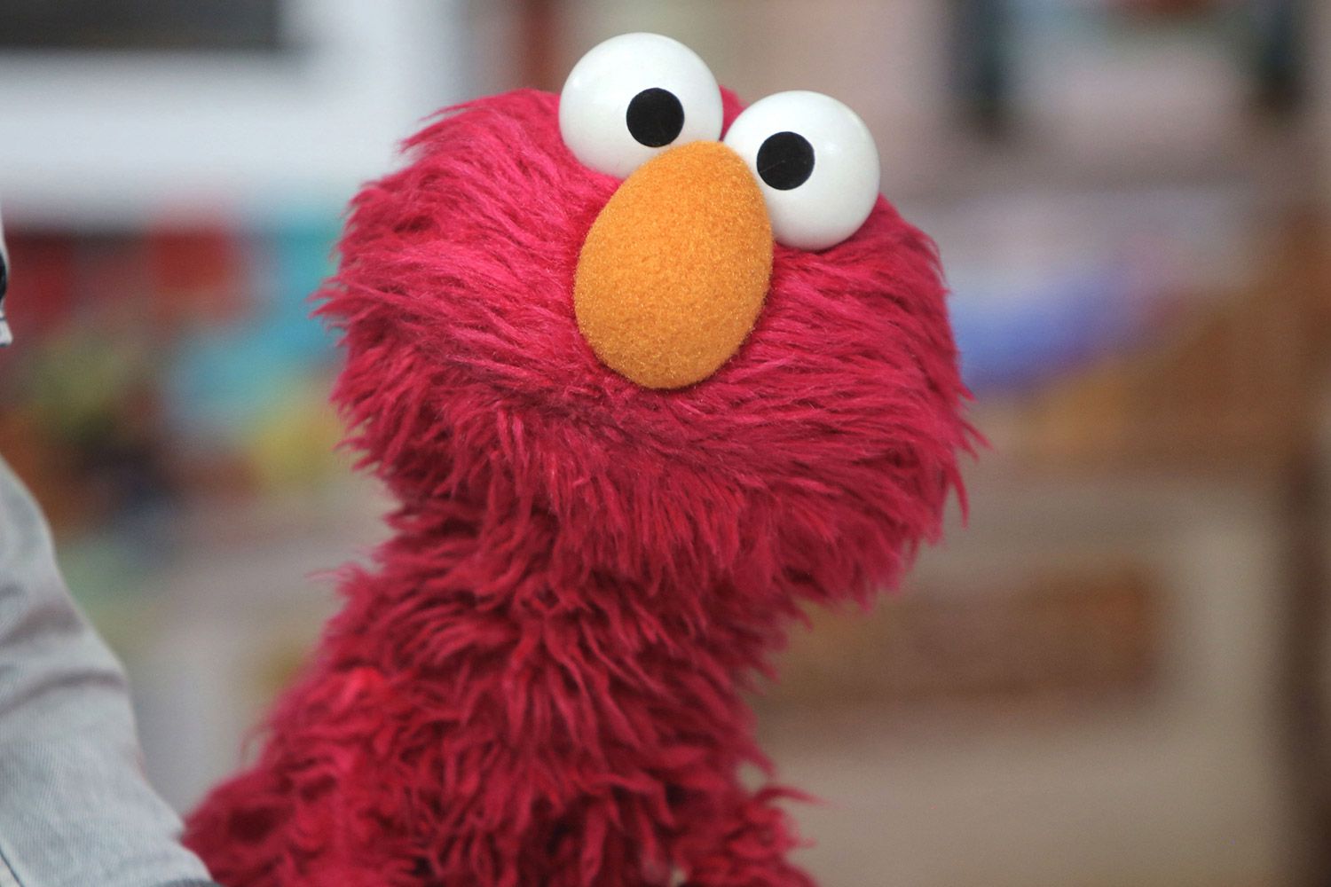 Sesame Street: Elmo to Host 'Virtual Play Date' amid Coronavrius |  PEOPLE.com