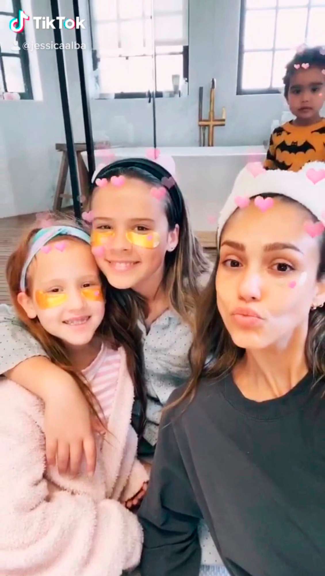 Jessica Alba Says She Joined Tiktok To Bond With Her Kids People Com Hayes alba warren's birthday is december 31. people com