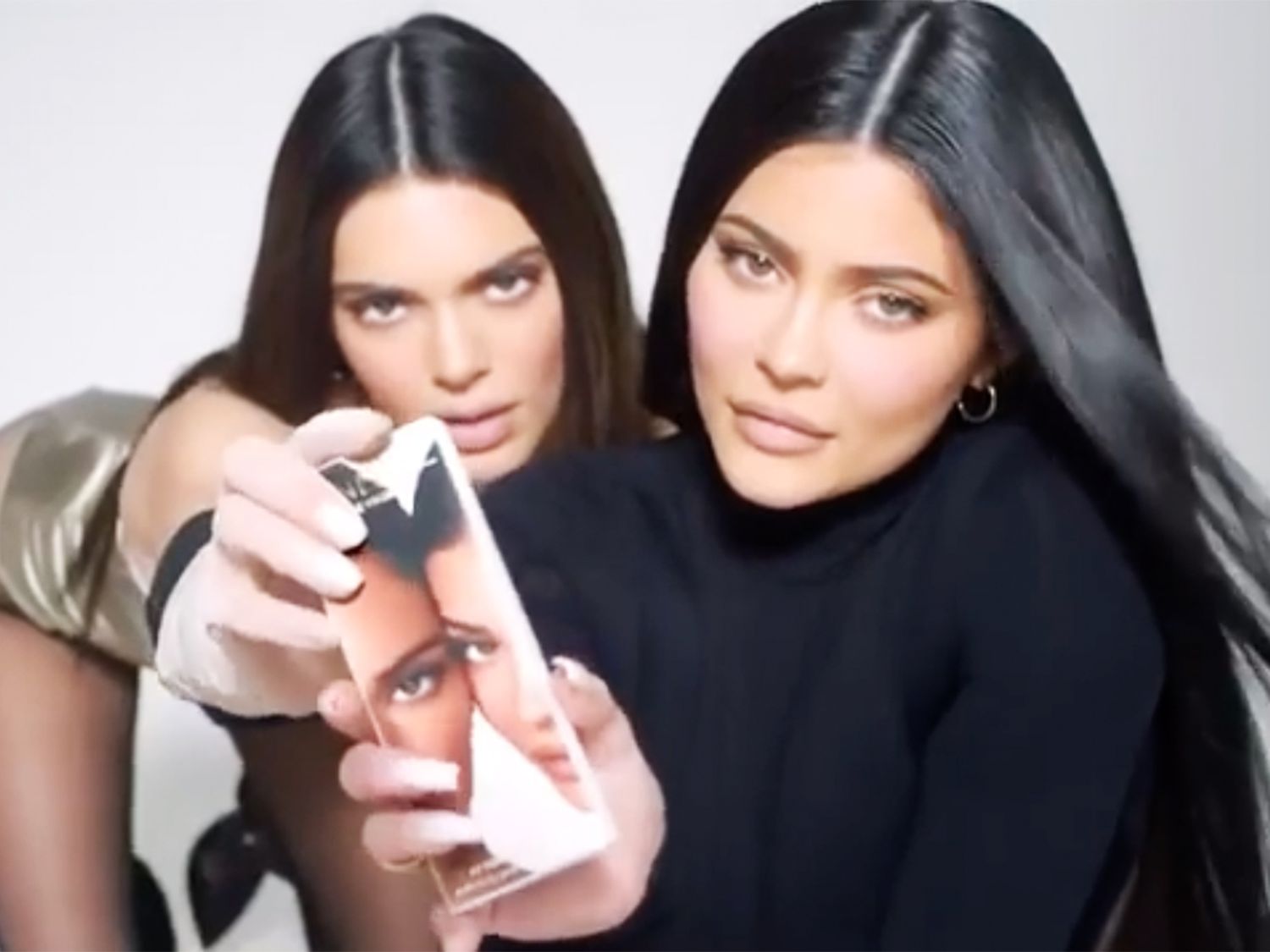 Kylie Jenner And Kendall Jenner Launch Kylie Cosmetics Collaboration People Com Kylie cosmetics is by far her biggest earner. kylie jenner and kendall jenner launch