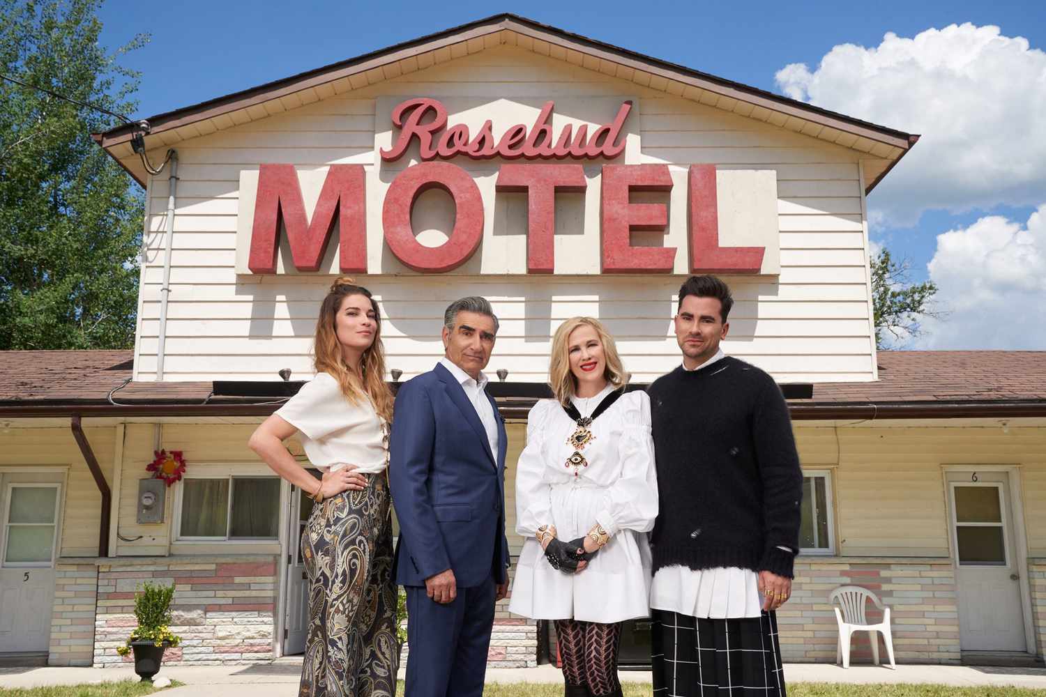 The Rosebud Motel From Schitt's Creek Will Soon Be for Sale | PEOPLE.com
