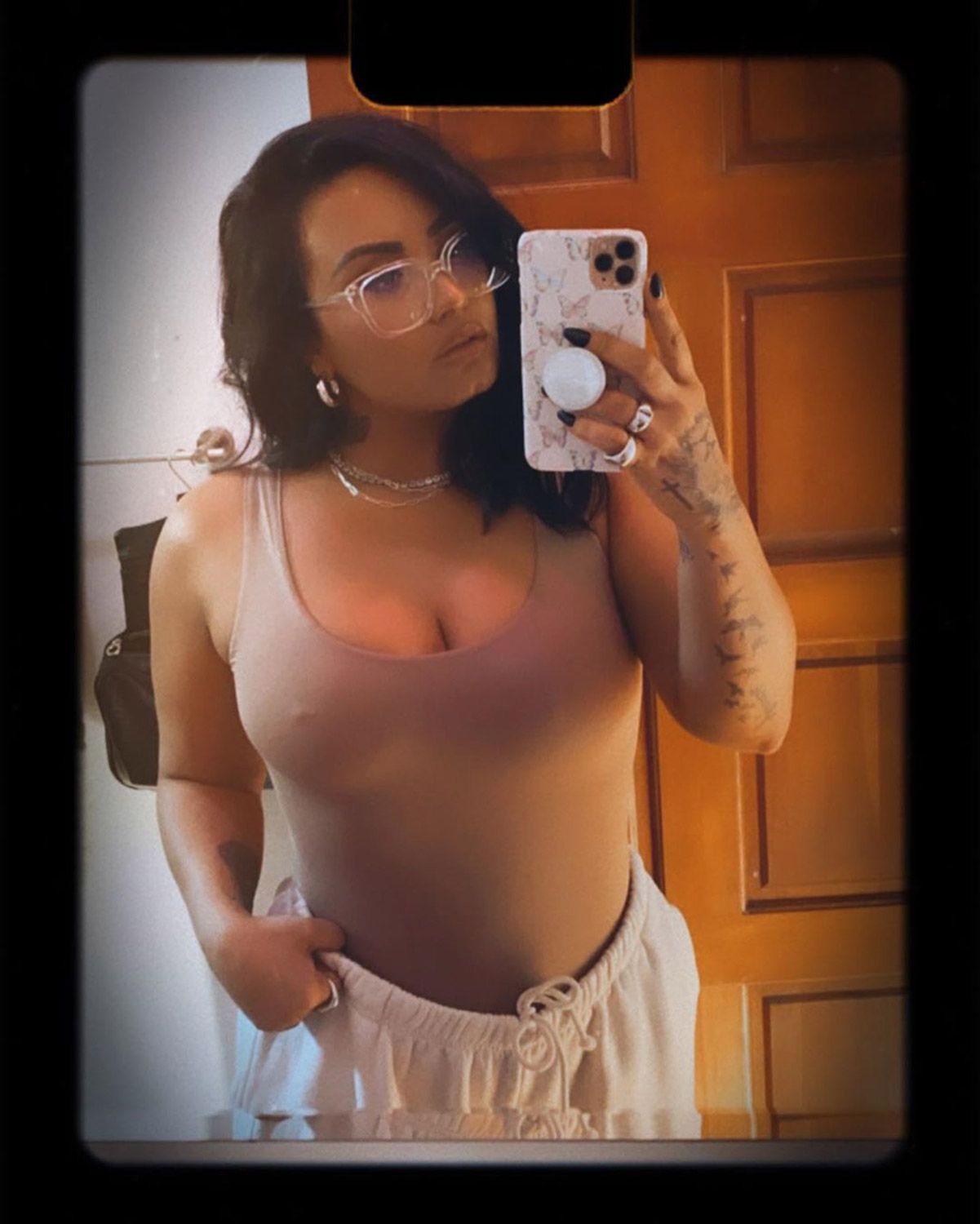 galleries tight shirt cleavage selfie mirror