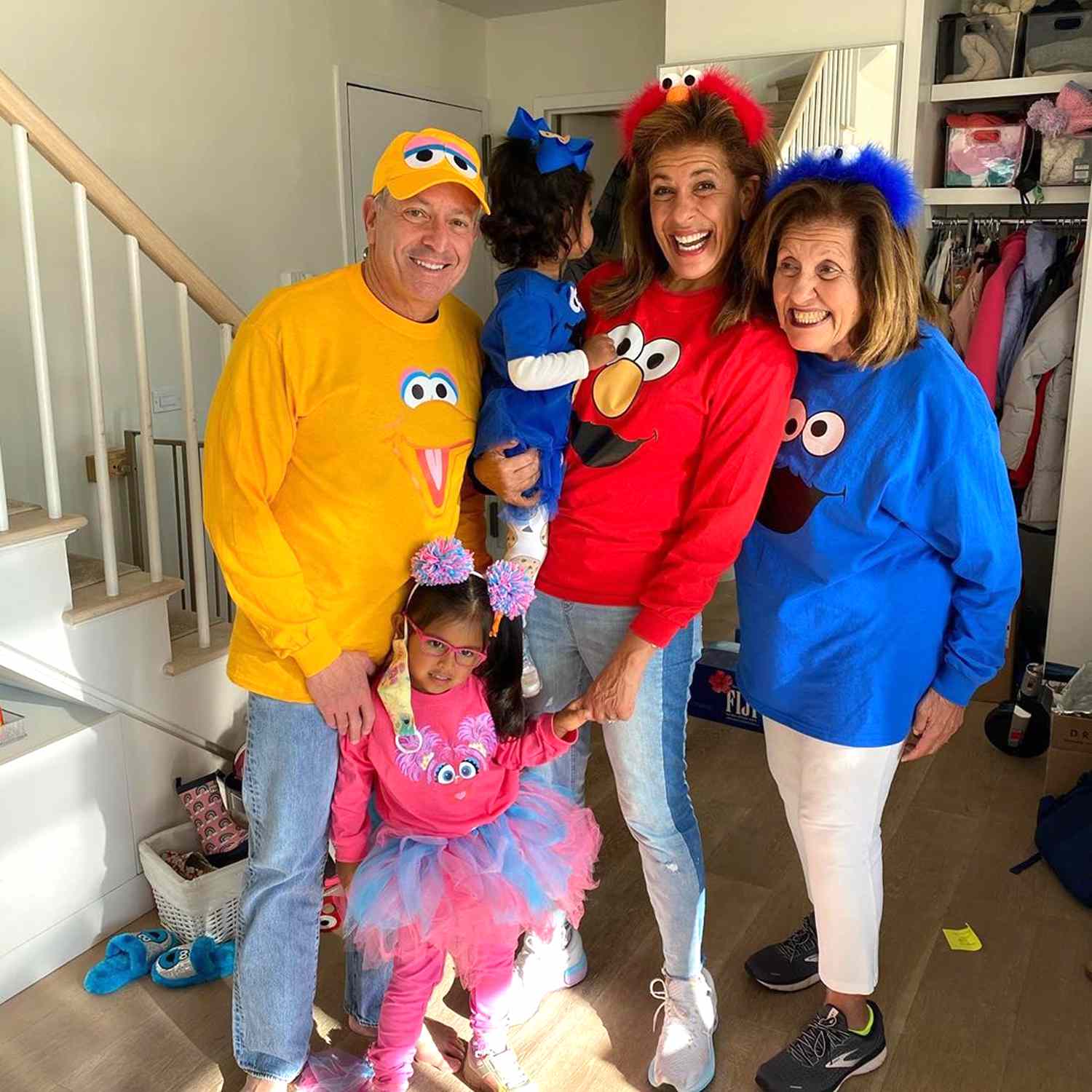 Hoda Kotb, Family Dress as Sesame Street Characters for Halloween | PEOPLE.com