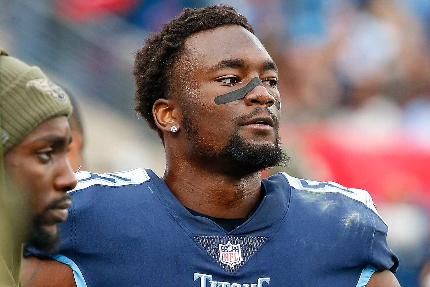 NFL's Corey Davis Emotional in Game After Brother's Death | PEOPLE.com