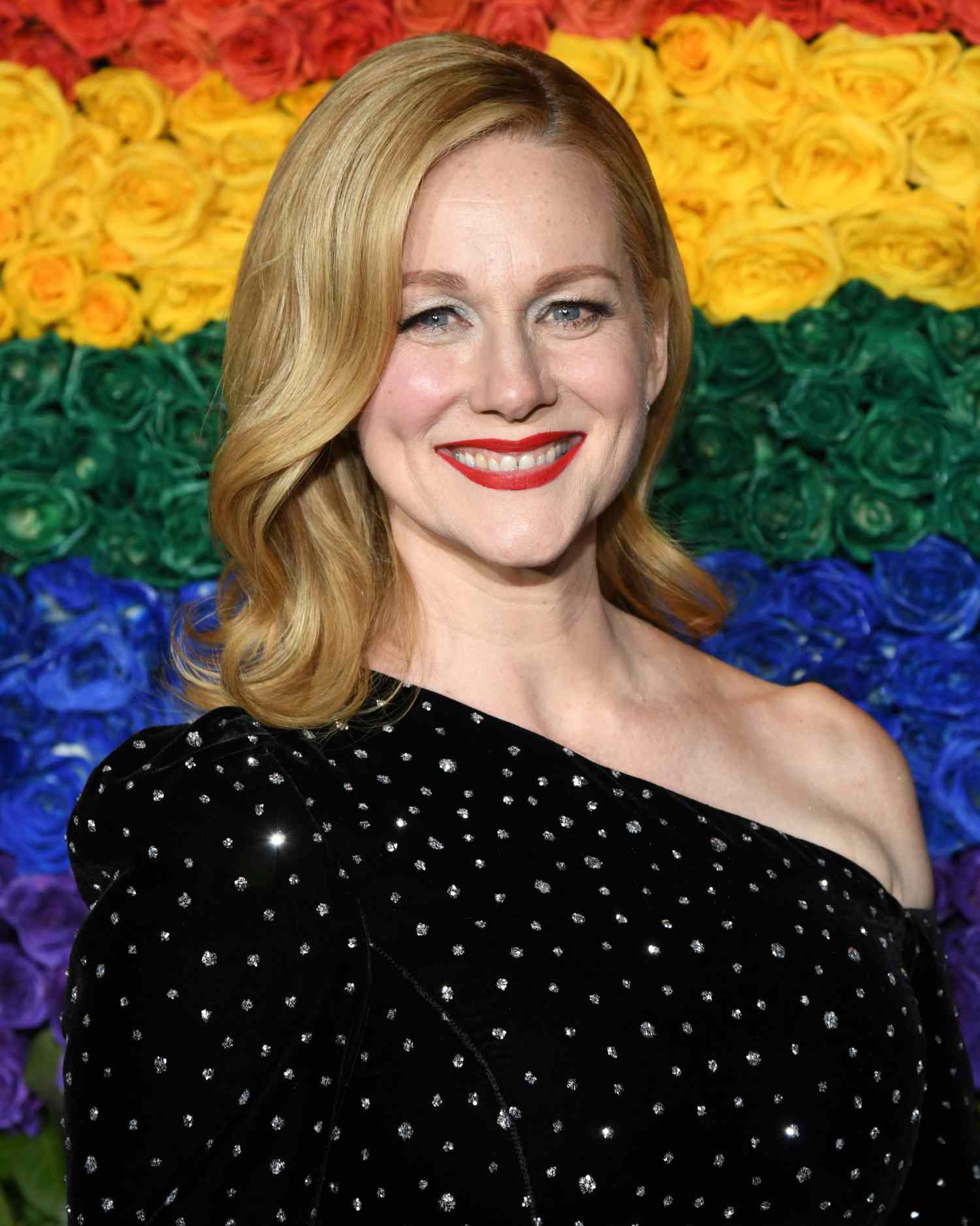 Laura pictures linney of Laura linney