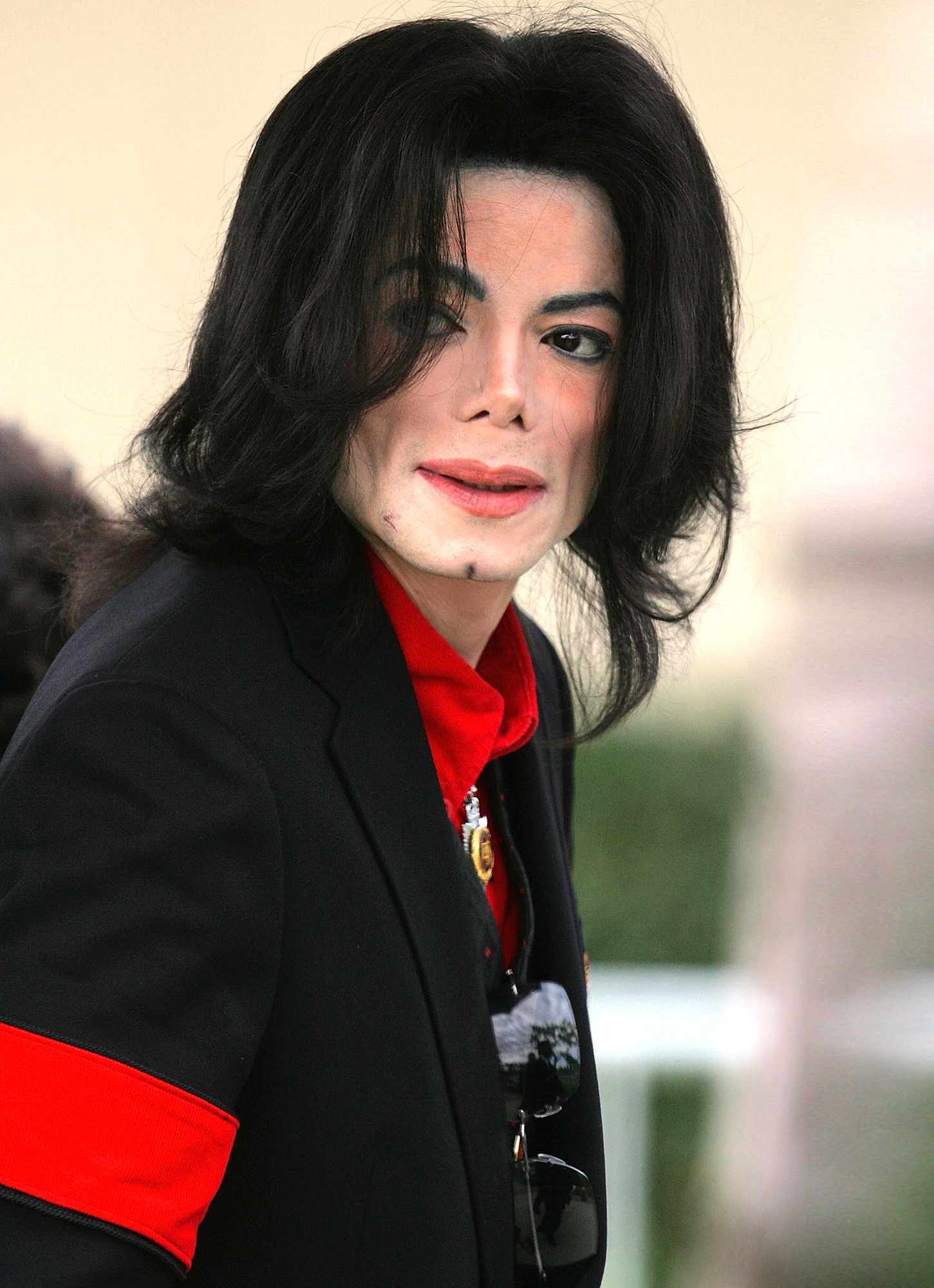 Michael Jackson S Estate Cannot Be Sued For Sex Abuse Claims Court Rules People Com