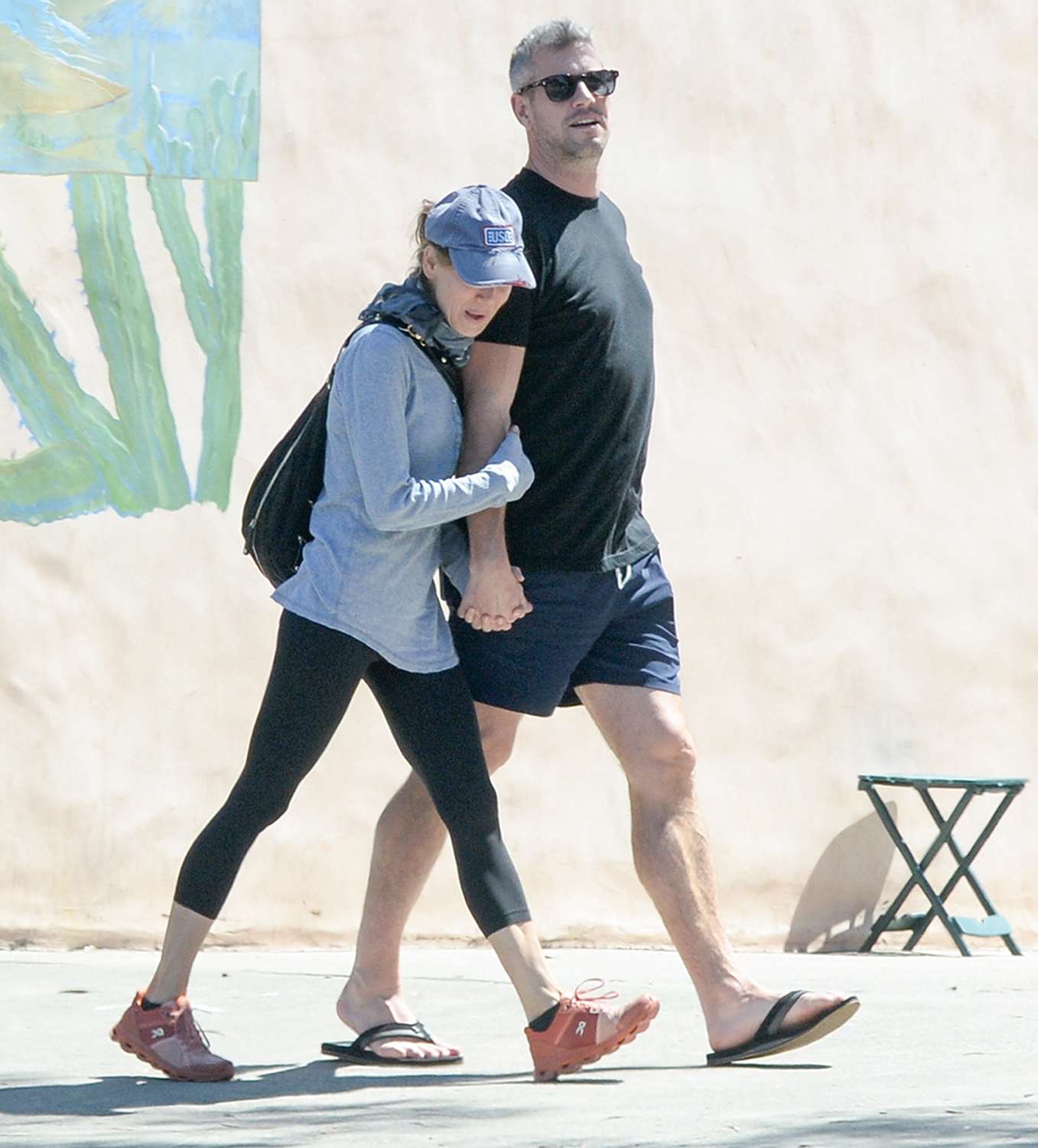 Renee Zellweger And Ant Anstead Hold Hands During Romantic Day Out People Com