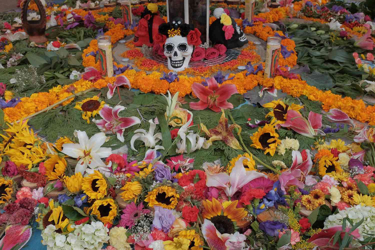 colchón Andrew Halliday Otoño Día de los Muertos | People en Español