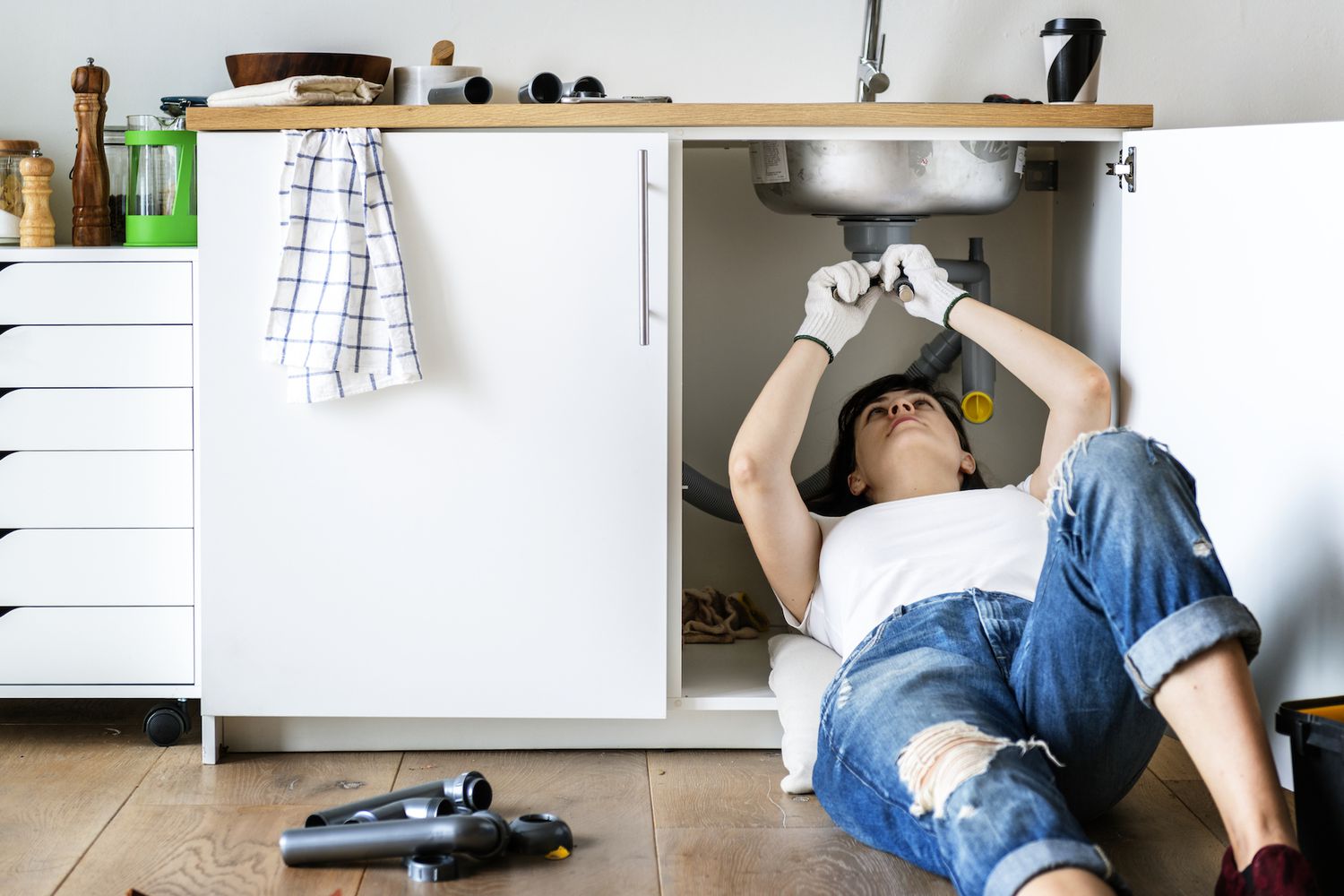 5 DIY Home Repairs for Your Next Free Weekend