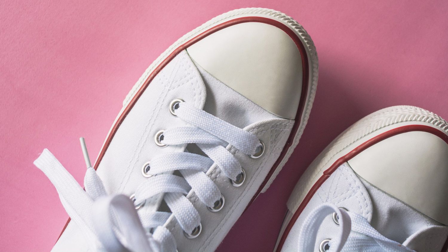 How to Clean White Shoes If They're 