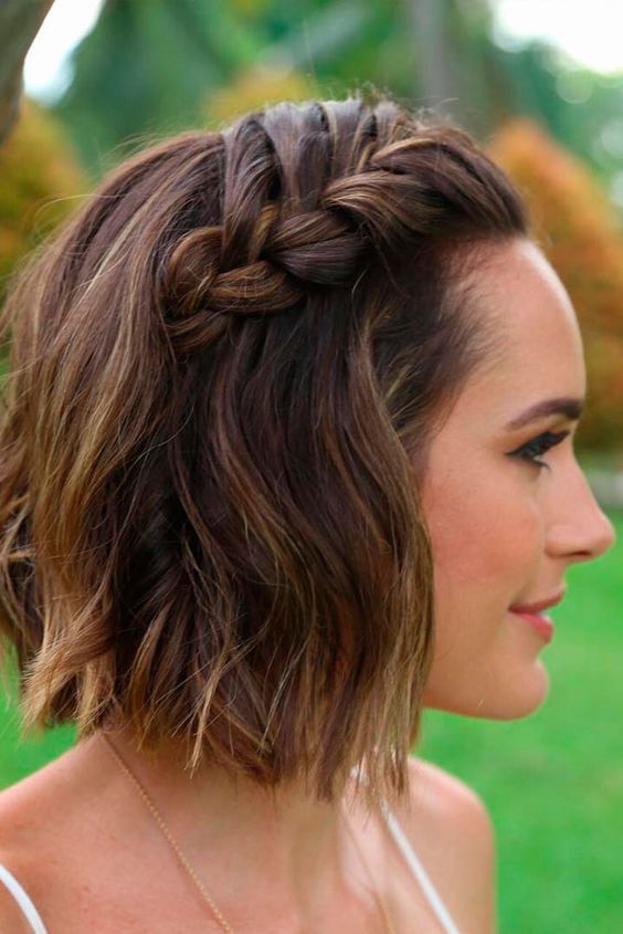 Gorgeous Short Holiday Hairstyles