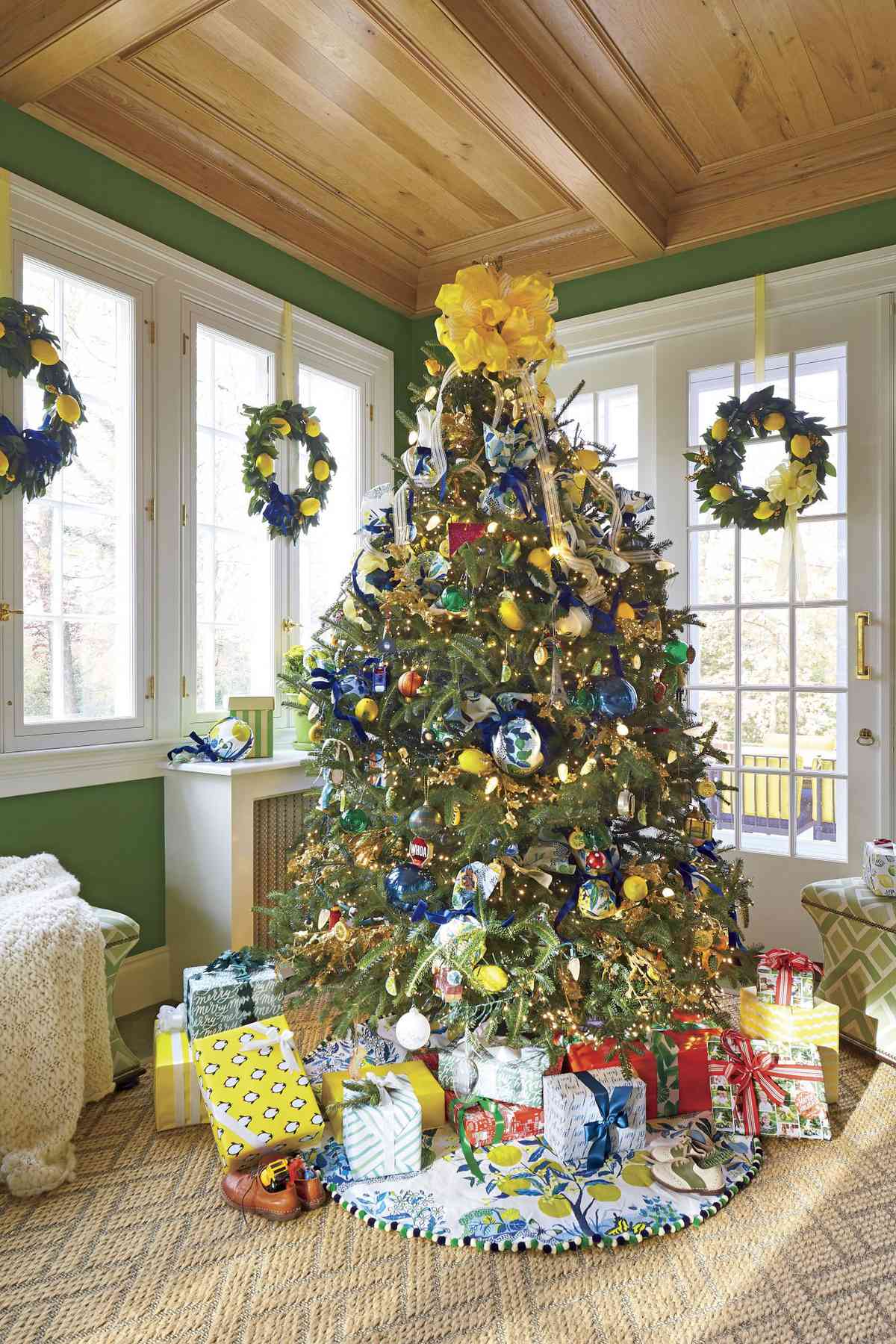 Deep Ocean Blue Classic Christmas Tree Skirt