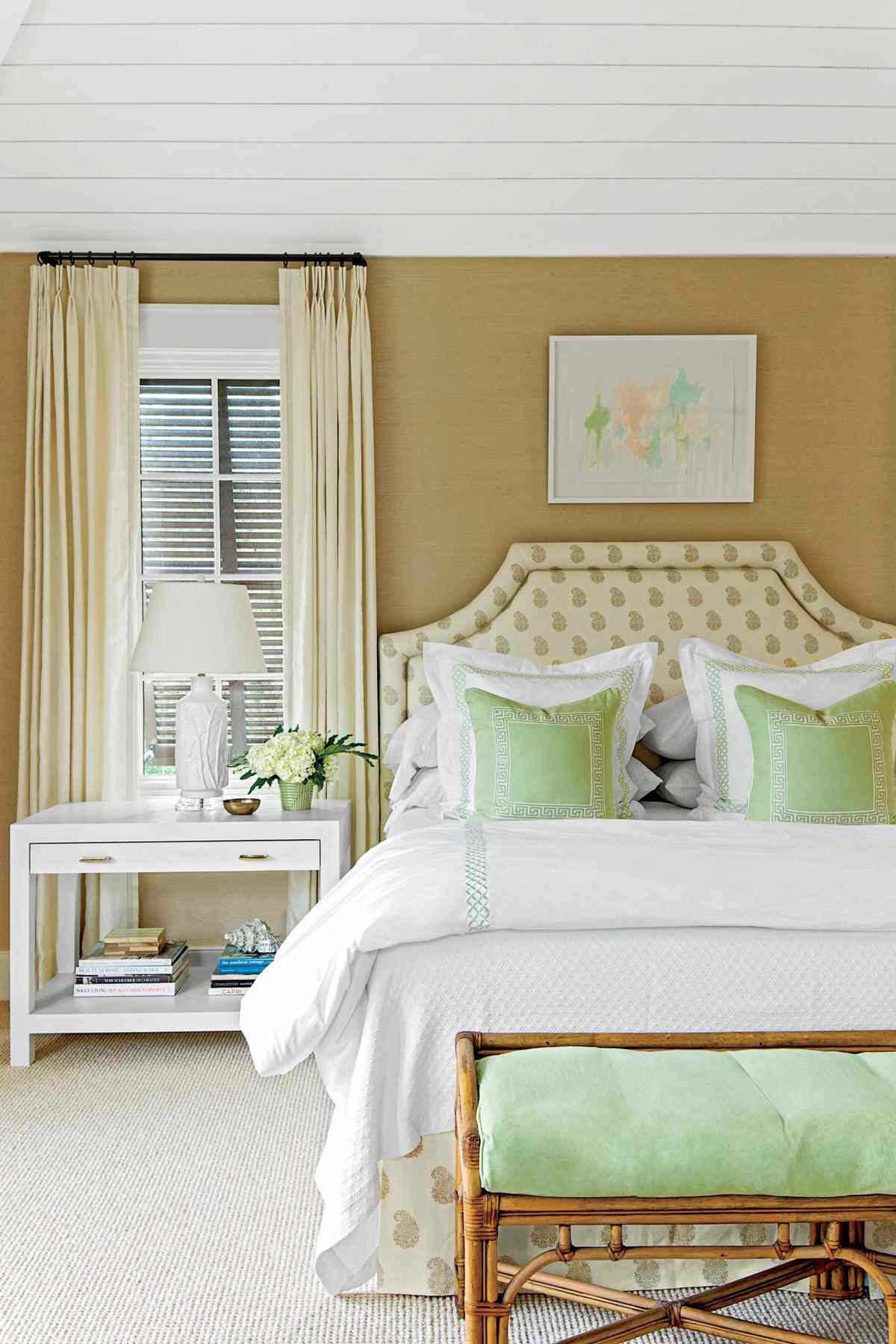 Main Bedroom Decorating Ideas   Southern Living