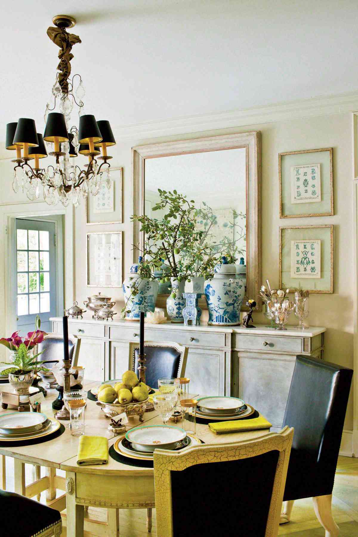Pretty Southern Table Setting Ideas   Southern Living