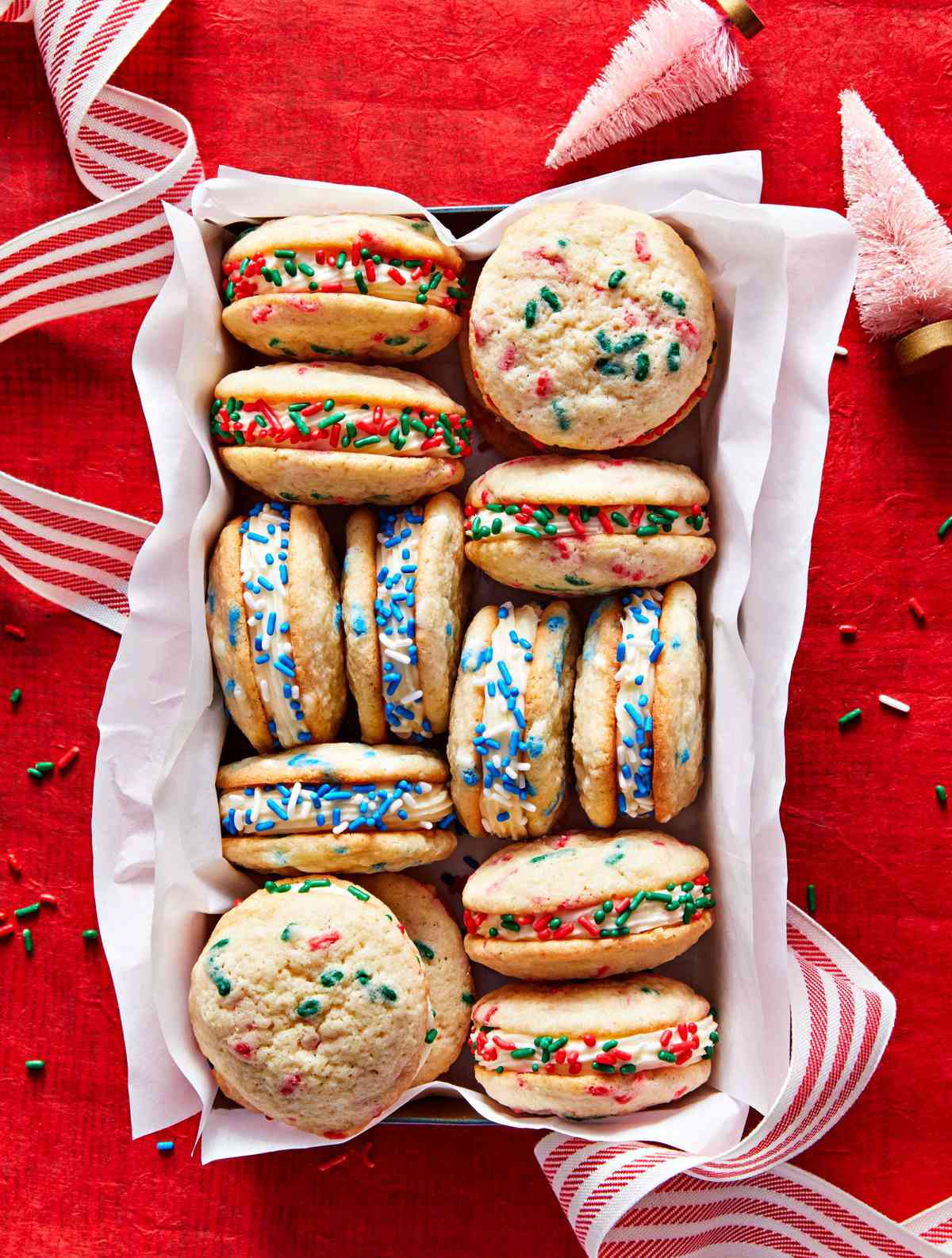 70 Easy Christmas Cookies - Christmas Cookie Recipes You'll Love | Southern  Living