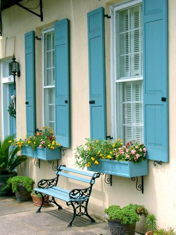 Bright And Colorful Shutters That Add Instant Curb Appeal Southern Living - Paint Colors For Window Shutters And Doors