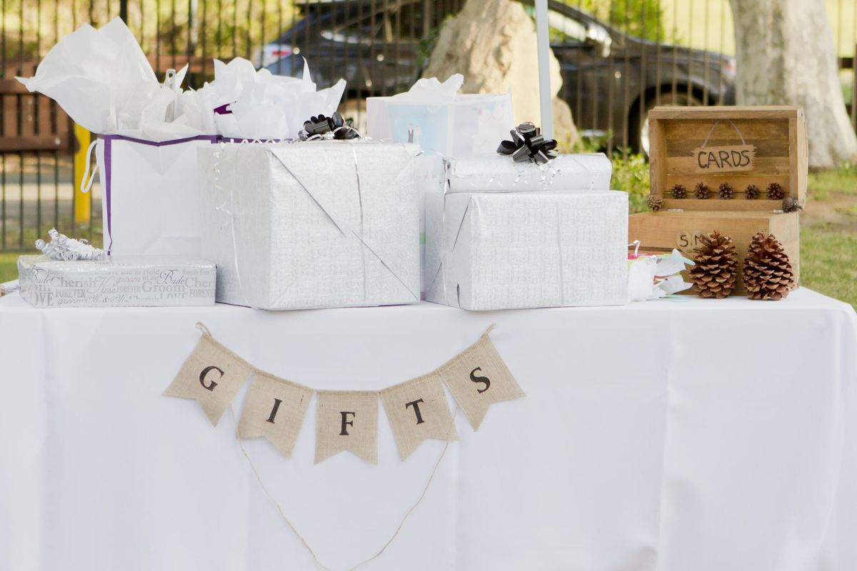 Wedding Gift Etiquette Can I Bring A Gift To The Wedding Southern Living