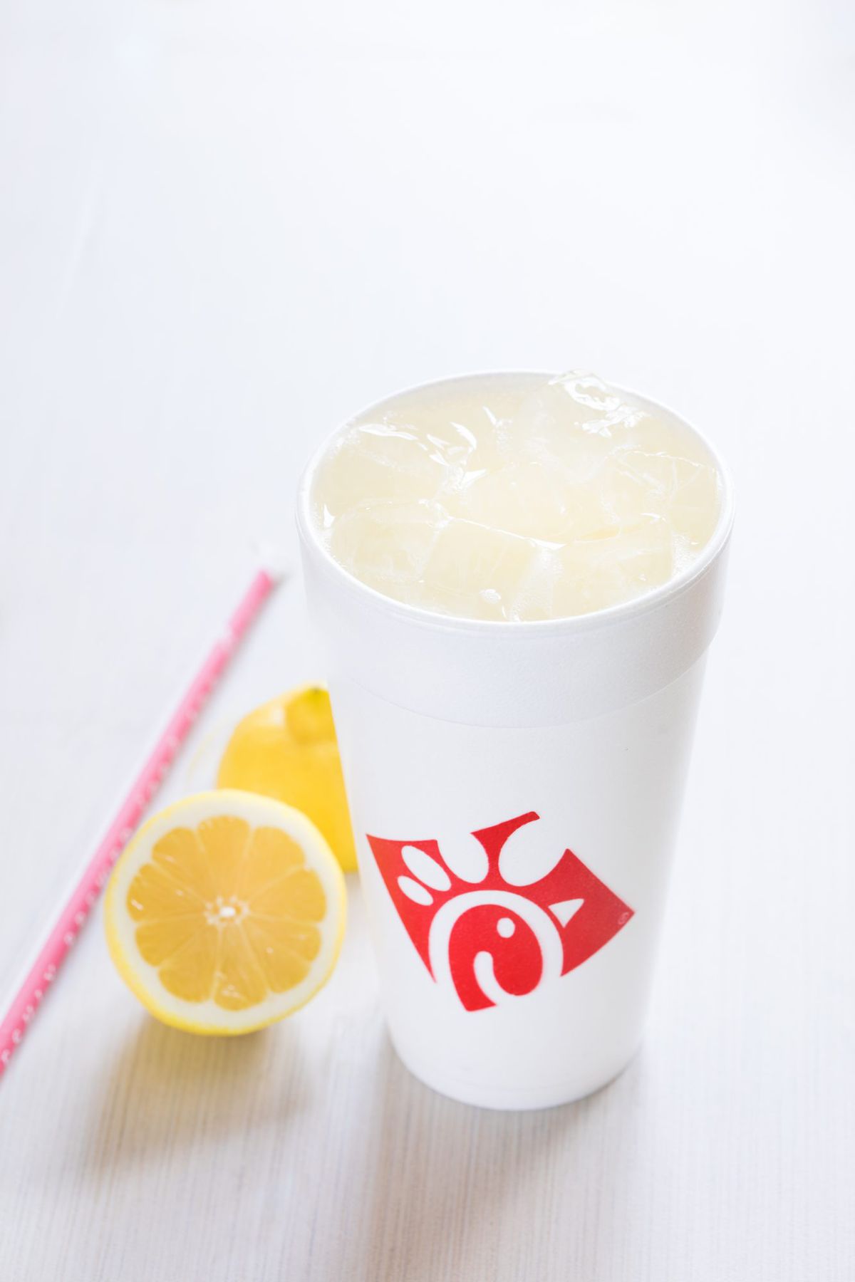 what is in chick-fil-a diet lemonade