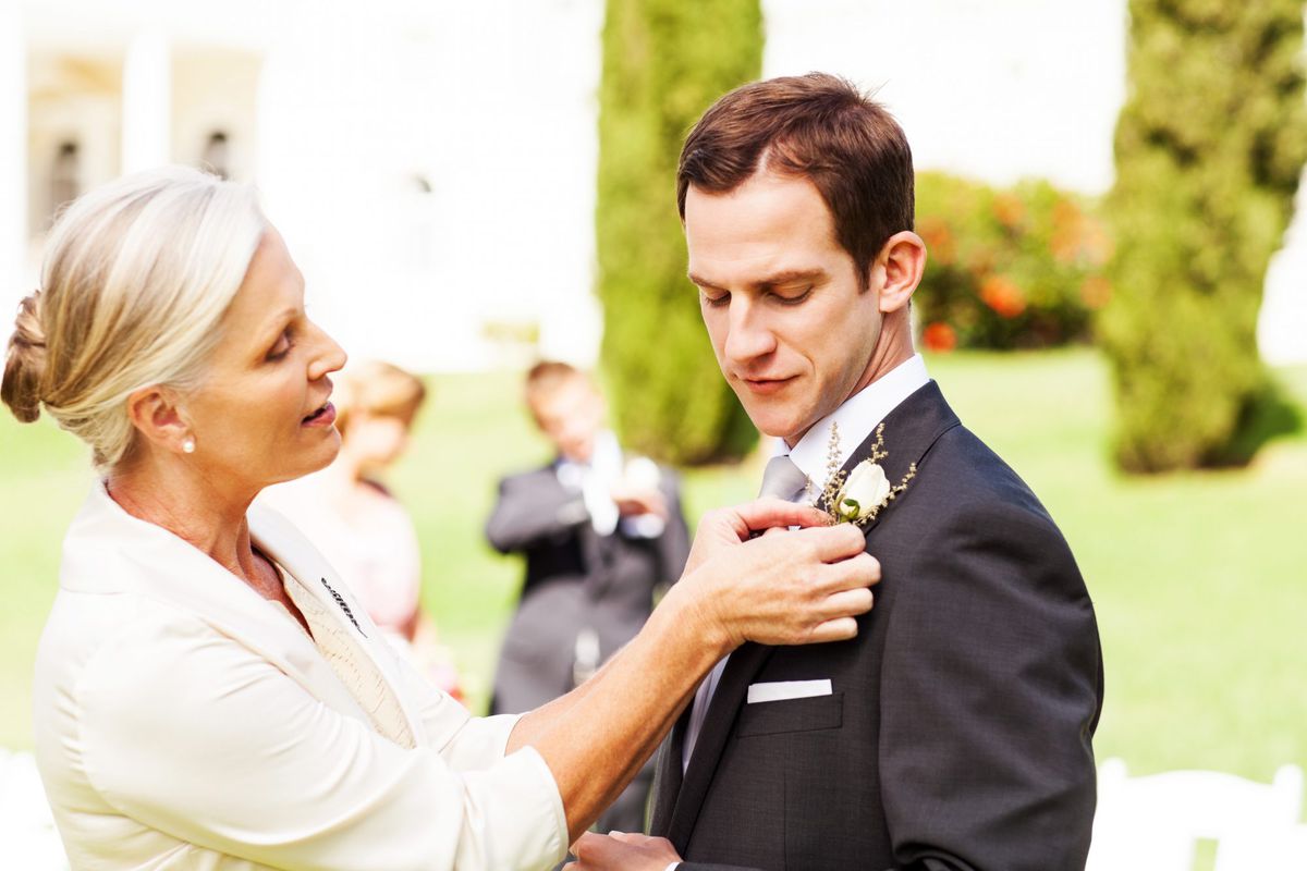 6 Mother Of The Groom Responsibilities You Need To Know Southern Living