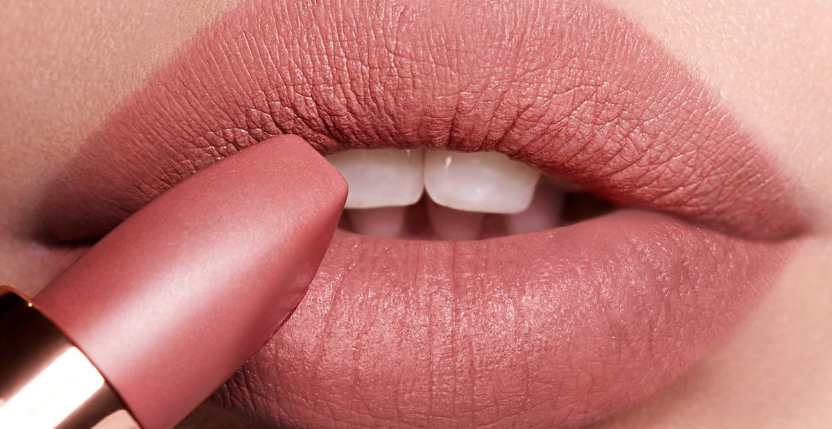 The 10 Best Lipsticks To Wear Fearlessly in 2021 | Southern Living