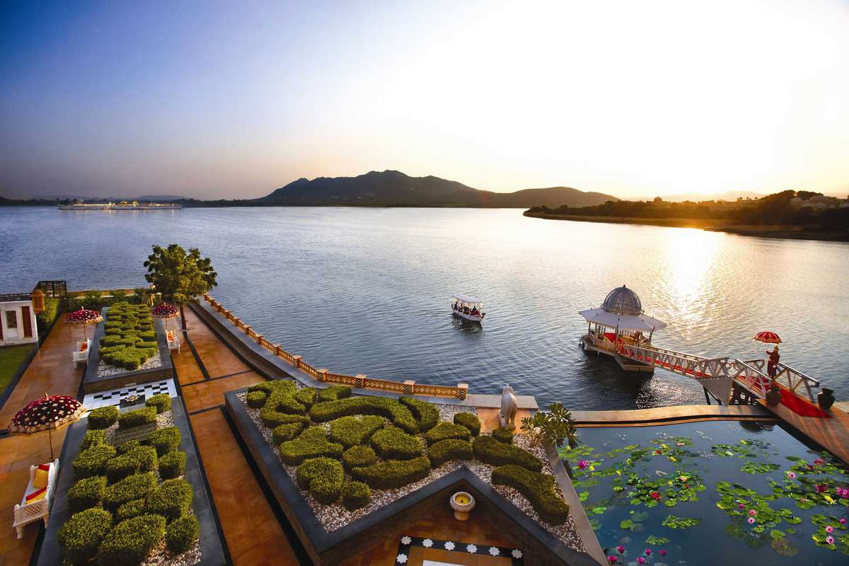 Top 25 Wildlife Luxury Resorts in India: Tour My India