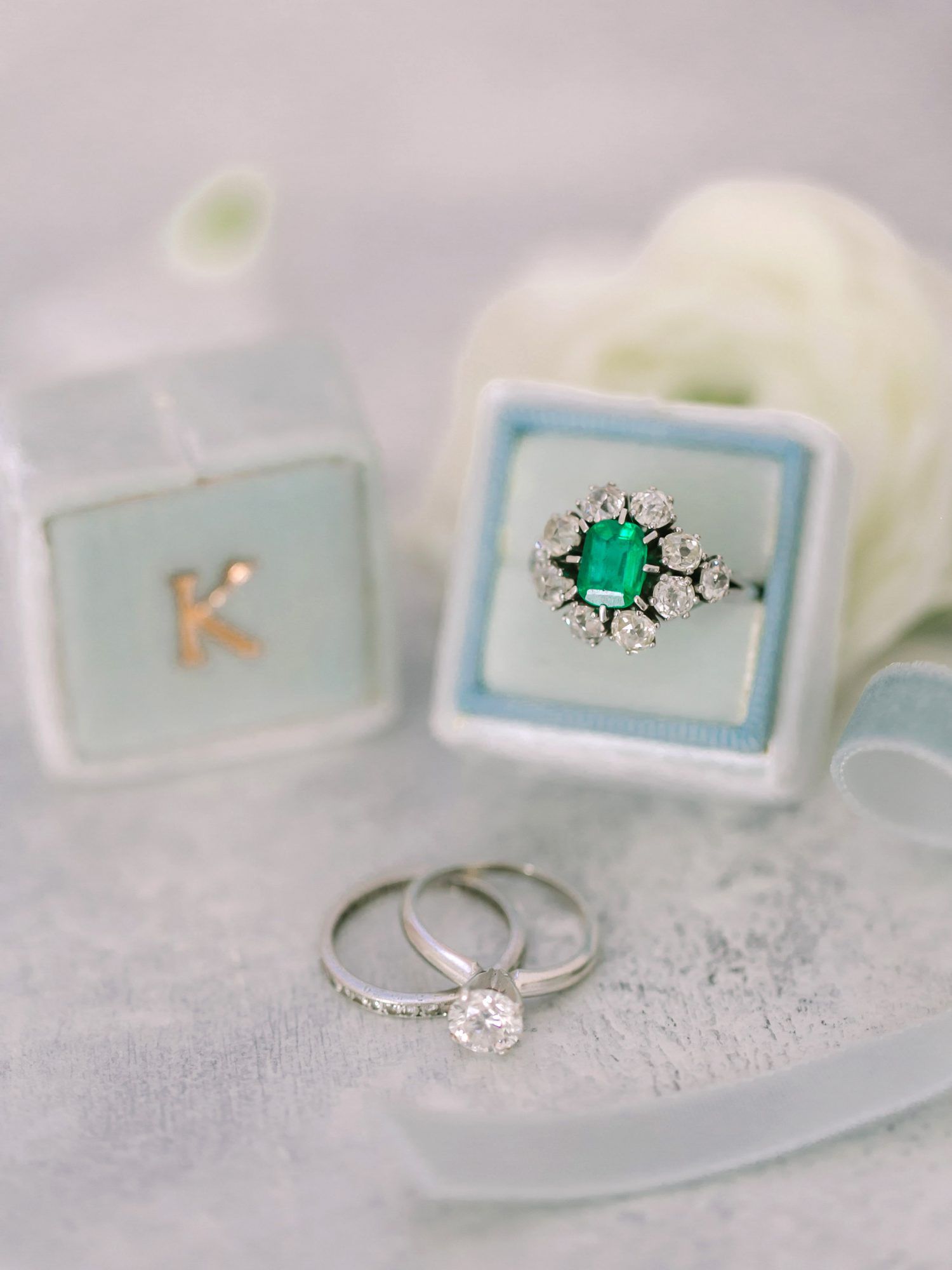Diamond Rock Shape Design Baking Wedding Engagement Ring