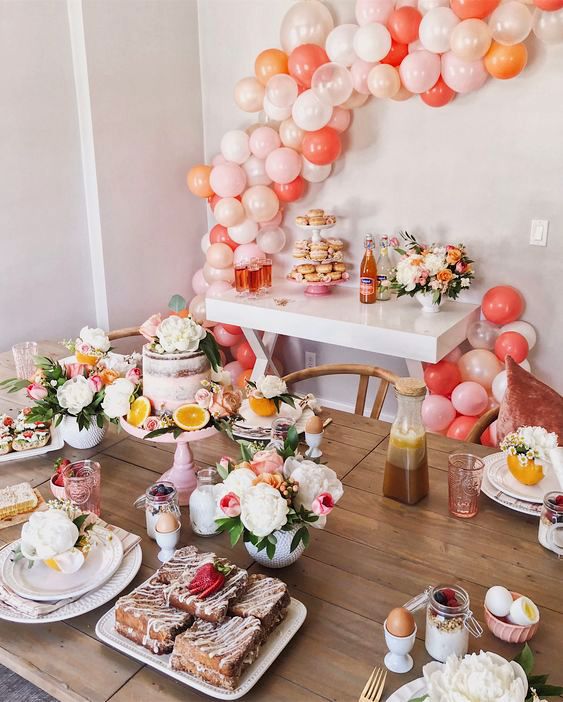 How to Decorate a Bridal Shower? 